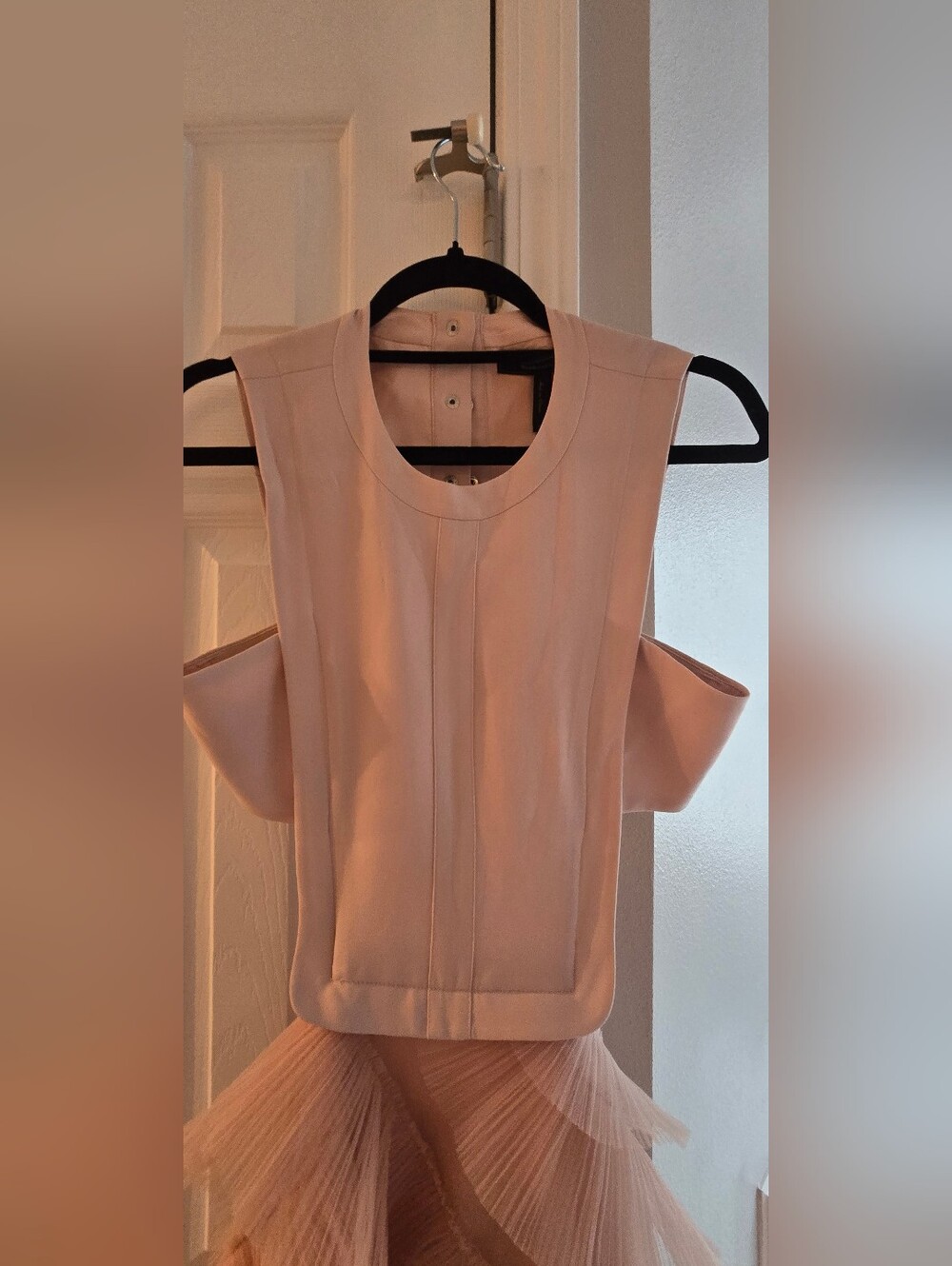 BCBGMAXAZRIA (NWOT)